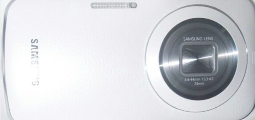 Galaxy S5 Zoom Leaked again in Image